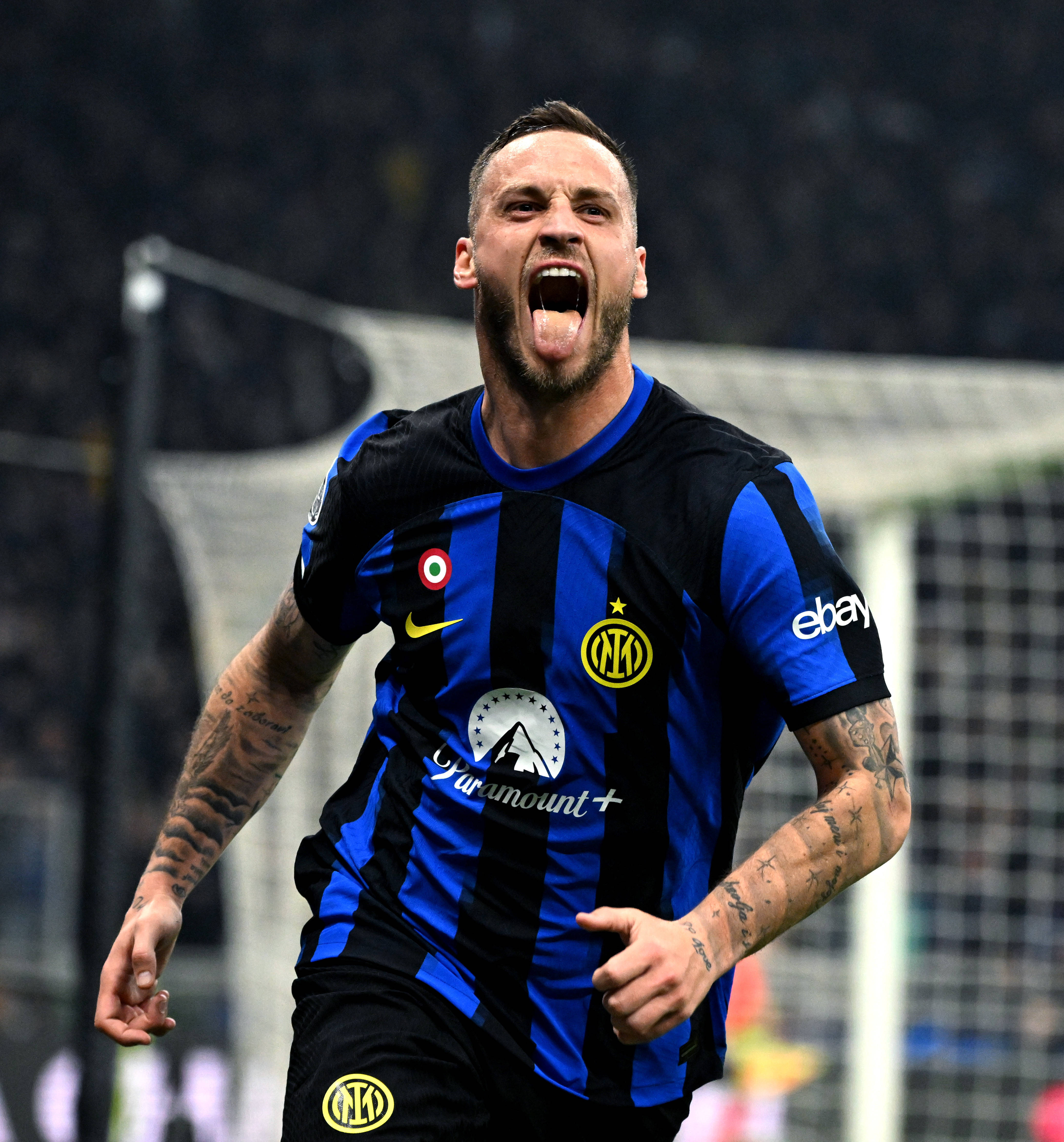 达洛特时隔19个月再度联赛破门，英超生涯首次在曼联主场进球（达洛特19个月后联赛再破门，英超生涯首度在老特拉福德建功）