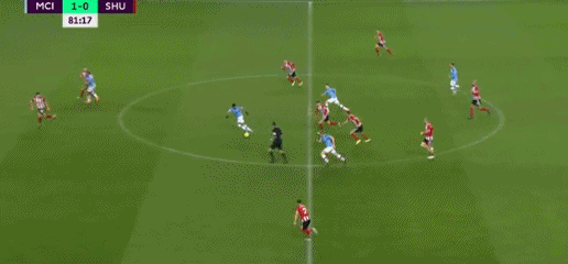 查理·哈迪（Charlie Hardy）等待5个月后终于签约曼联。