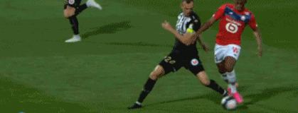 猛龙战胜开拓者终止两连败，成为本赛季第四支取得15个胜场球队